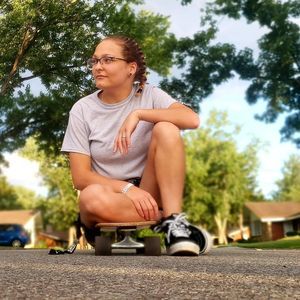 Meet your Posher, Ava